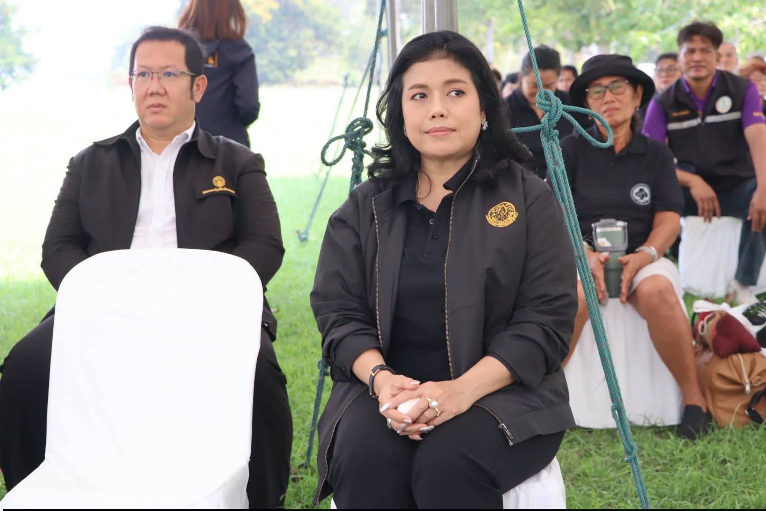 title - ผู้ว่าราชการจังหวัดพระนครศรีอยุธยา เป็นประธานในพิธีเปิดโครงการธรรมชาติยาตรา ทสม.อยุธยา ทำความดีเพื่อแม่ ณ ศูนย์ส่งเสริมและพัฒนาอาชีพเสริมนอกภาคการเกษตร (ศูนย์ศิลปชีพบางไทรฯ (เดิม)) 